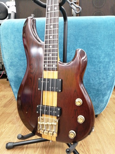 Ibanez mc824 musician - ibanez, ds