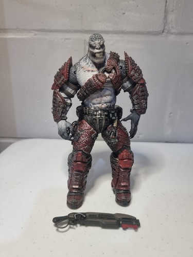Neca locust elite - neca,