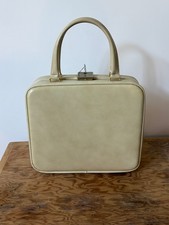 Vintage  beigh  Leatherette