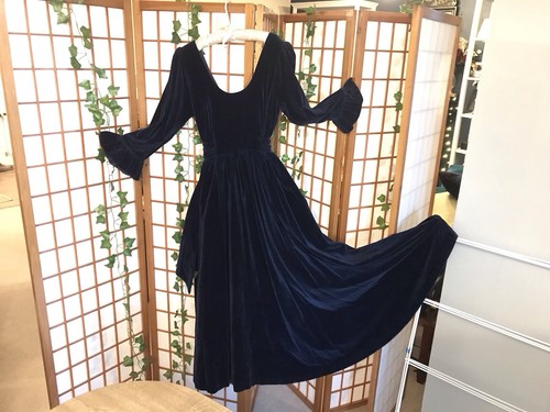 Stunning vintage droopy - droopy, &