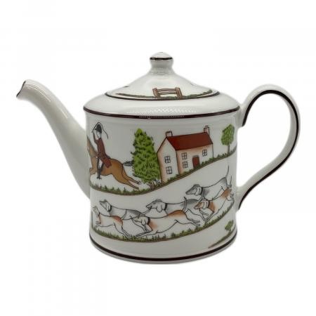 Wedgwood hunting scene teapot - hunting,