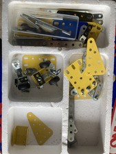Meccano Set No. 2 Metal Construction Toy - 27 Models + set number 8