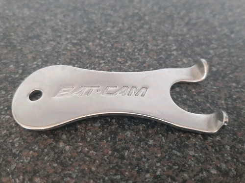 Bat cam tool for windsurfing - for,