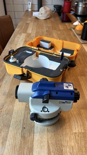 Level mark 32x automatic - level,