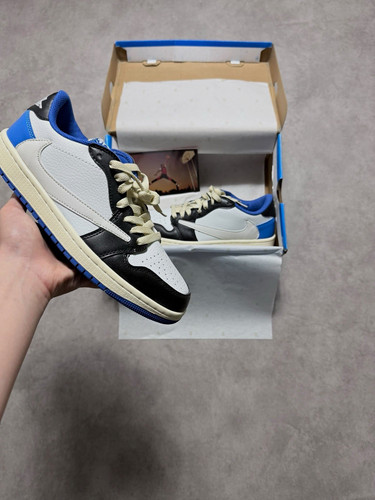 Nike jordan travis scott low - nike,