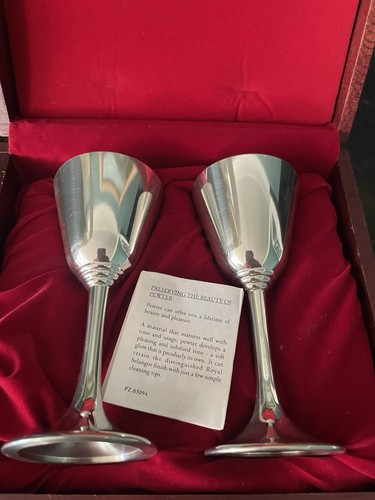 Pair pewter goblets in - pair,