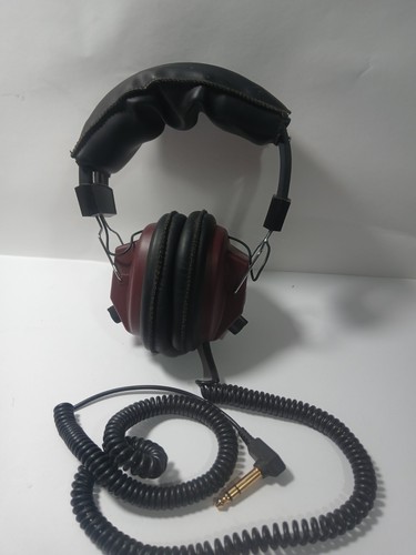 White brand metal - brand, detecting
