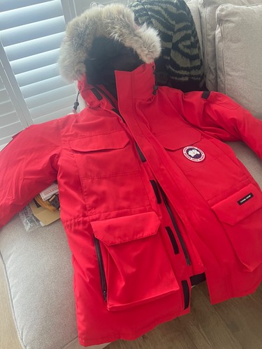 Canada goose expedition - goose, parka