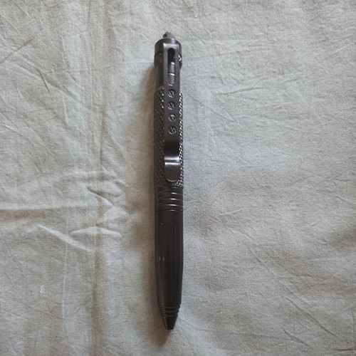 Black metal tactical - black,