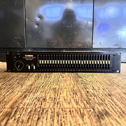 Yamaha q1027 band graphic - yamaha,