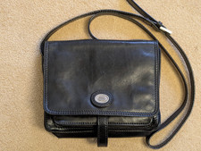 The Bridge Medium Black