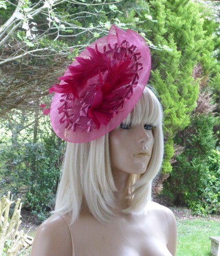 Glitzy fuchsia hot pink - hot,