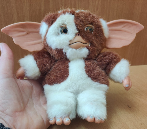 Gremlins gizmo mogwai plush - gremlins,