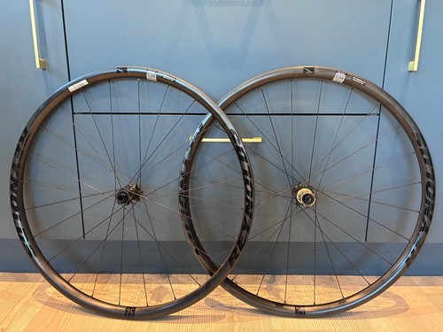 Reynolds ar25 carbon wheelset - ar25,