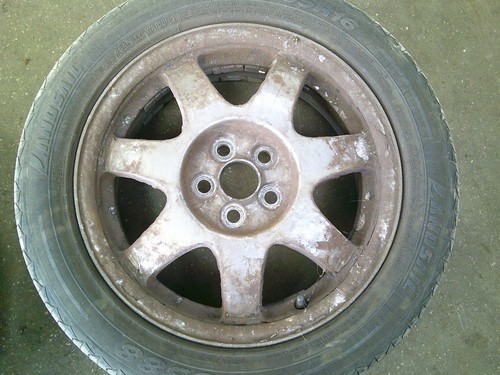 2005 toyota prius - 16", alloy