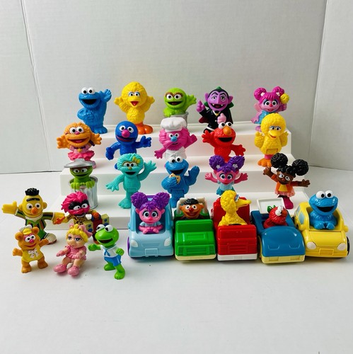 Huge lot sesame street - huge,