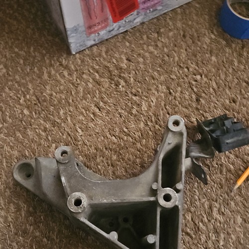 Alternator bracket 350 sbc 96 - bracket,