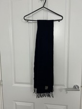 Johnstons of Elgin 70% Cashmere 30% Wool scarf, made in Scotland