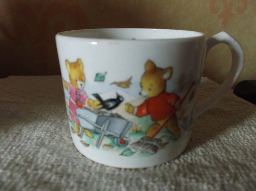 Harleigh china childs - harleigh, mug