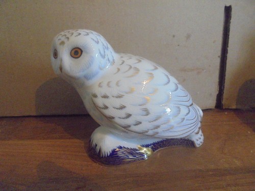 Royal crown derby - crown, snowy
