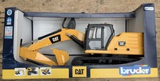 BRUDER CAT EXCAVATOR 1:16