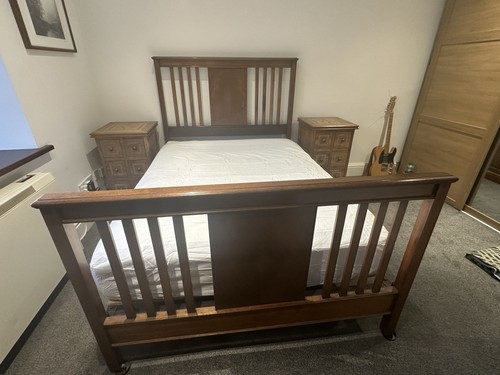 Edwardian bed - bed,