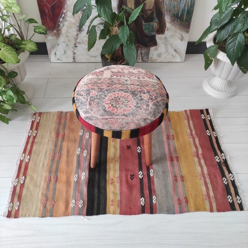 Round vintage kilim - round,