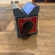 Mitutoyo Magnetic V Block Used