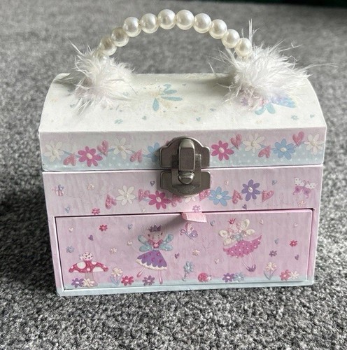 Children lucy locket - lucy,