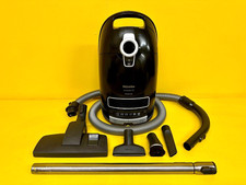 MIELE C3 COMPLETE BLACK -