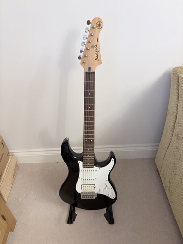 Yamaha pacifica electric - yamaha,