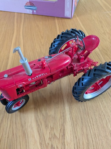 Mccormick farmall model - farmall, h