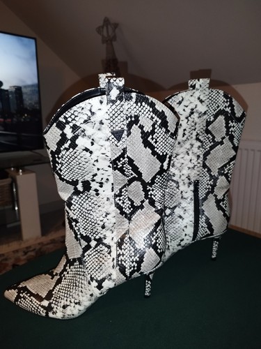 Guess snake skin boots - snake, cowboy