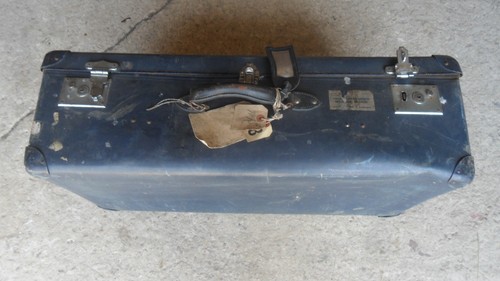 Vintage blue cabin suitcase - blue,