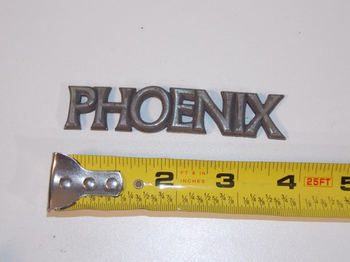 Vtg 1970s pontiac phoenix - vtg,
