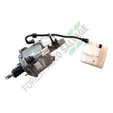 2022 RENAULT ZOE BRAKE MASTER