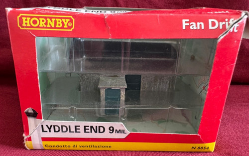 Gauge lyddle end - lyddle, building