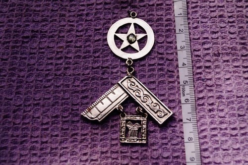 Part masonic past master - ,