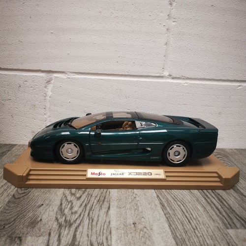 1992 maisto jaguar xj220 model - 1992,