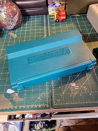 Travel scrabble hard - hard, plastic
