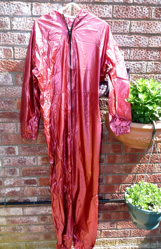 Piece 100 pvc shiny red - pvc,