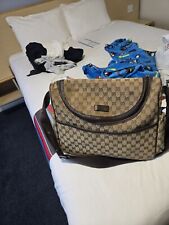 Authentic Gucci baby changing bag in GG  Supreme beige canvas with  leather trim