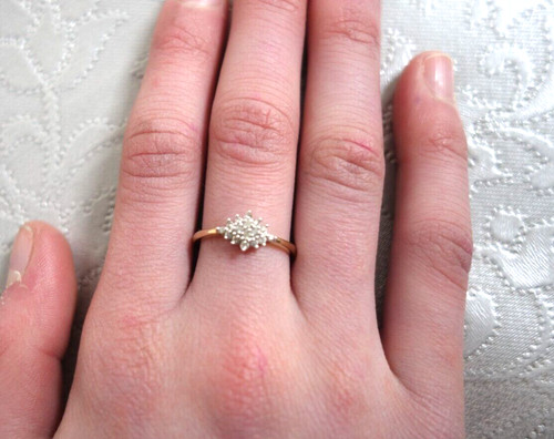 New 9ct yellow gold - 9ct,