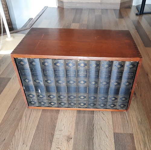 Vintage bookcase hidden - vintage,