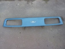 FORD SIERRA Mk1 Front grille