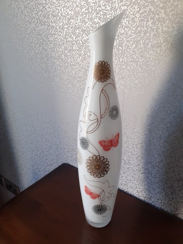 Goebel red butterfly glass - red,