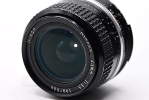 Nikon fit 28mm ai - f3.5,