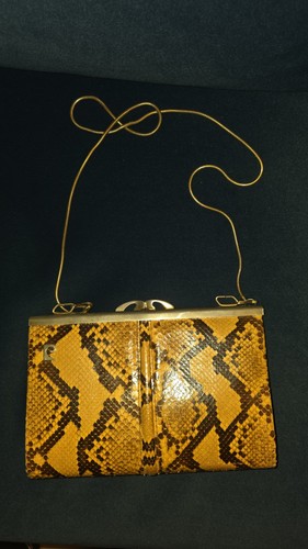 Stunning vintage snake skin - stunning,