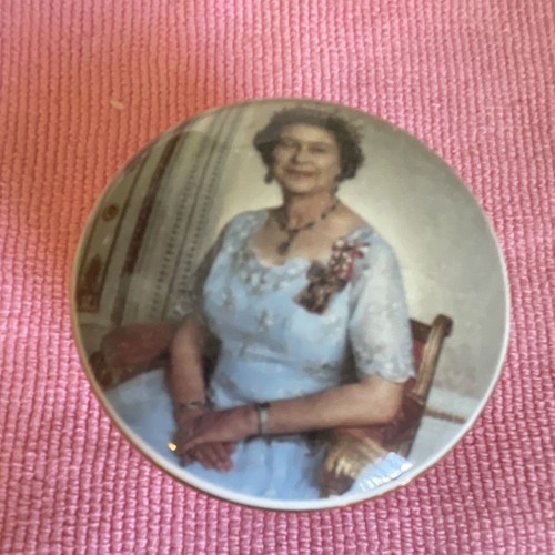 Fine bone china - bone,