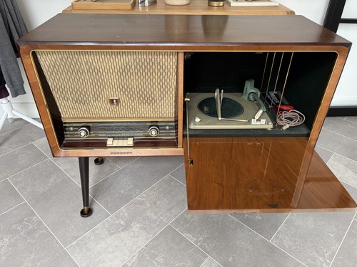 Philips mid century - mid, wooden
